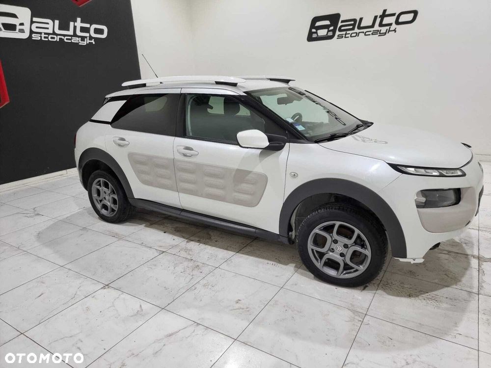 Citroën C4 Cactus - 11