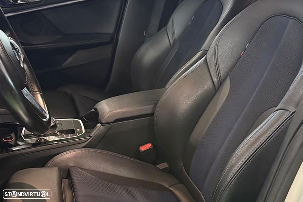 BMW 216 Gran Coupé d Pack Desportivo M - 12