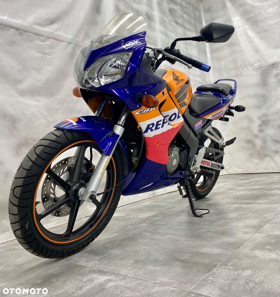 Honda CBR - 4
