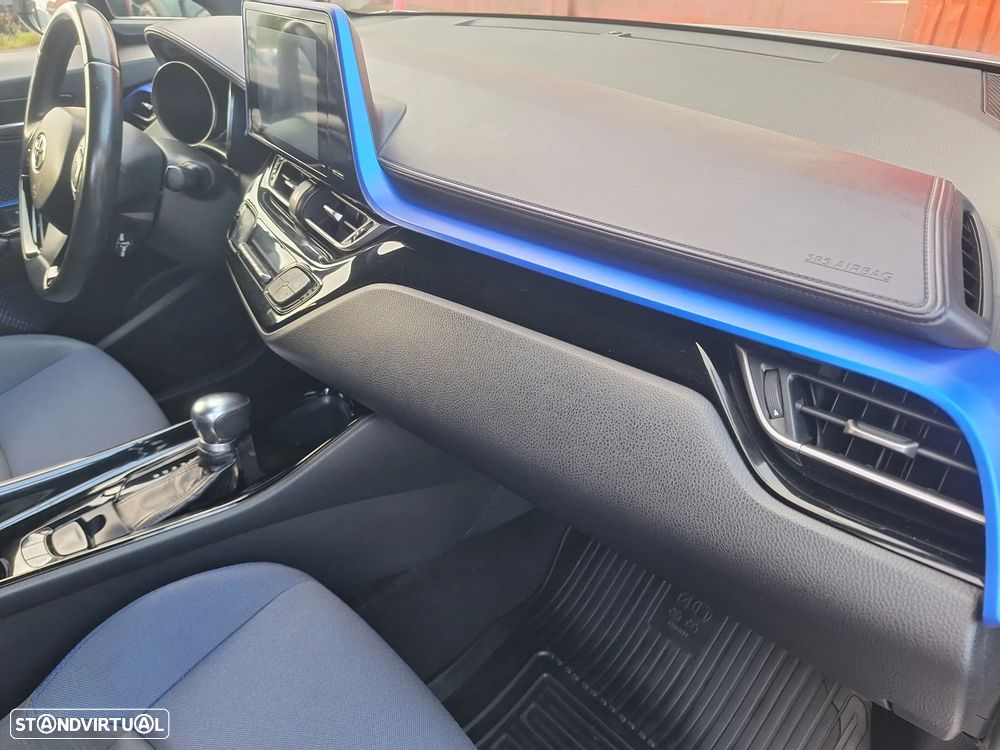 Toyota C-HR 1.8 HSD Comfort+P.Style - 9