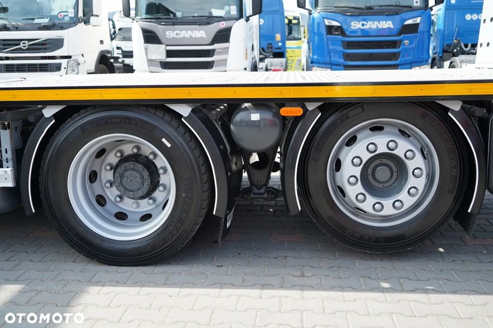 DAF XF 480 / ZESTAW TANDEM LAWETA / 15 ,6 M / SSC / PRZEJAZDOWY / NAJAZDY HYDRAULICZNE / STEROWANIE RADIOWE / WYCIAGARKA / OŚ PODNOSZONA / KLIMA POSTOJOWA - 26