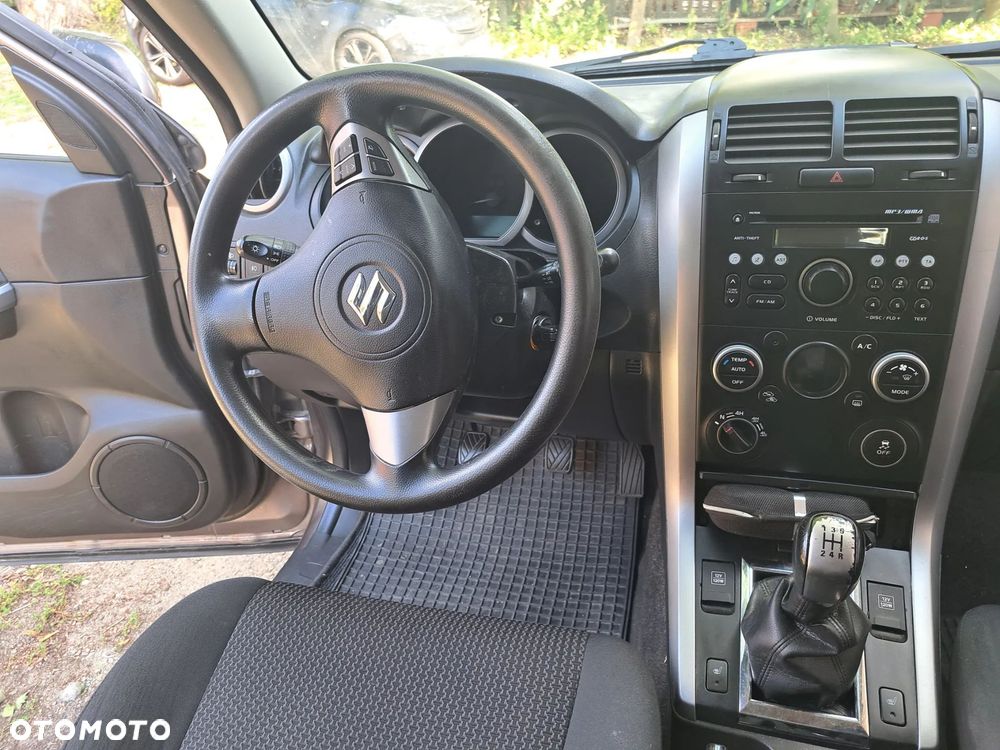 Suzuki Grand Vitara 1.9 DDiS Comfort - 7