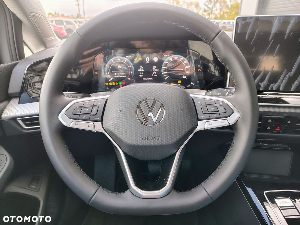 Volkswagen Golf Variant - 12