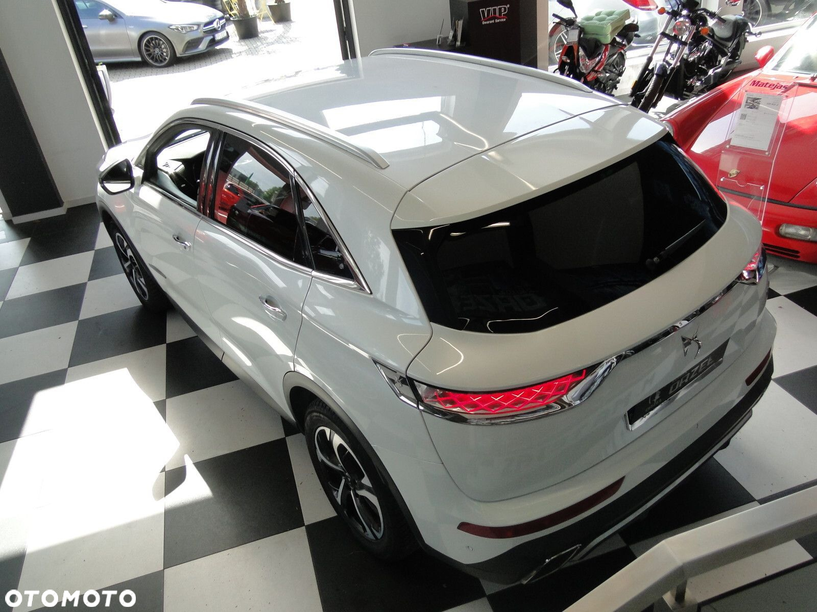 DS Automobiles DS 7 Crossback - 9