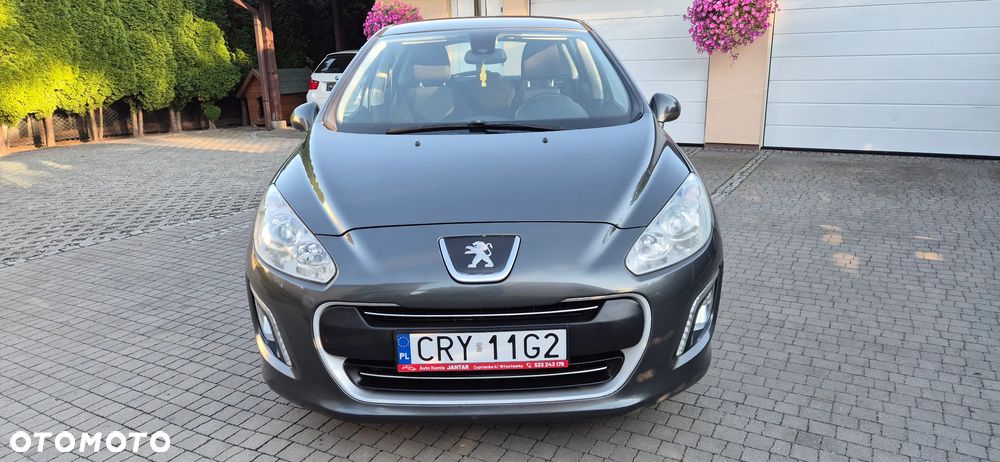 Peugeot 308 1.6 HDi Premium - 10