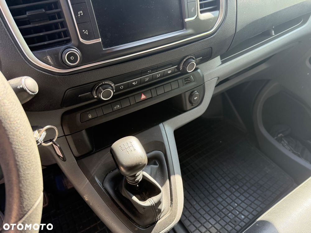 Opel VIVARO - 21