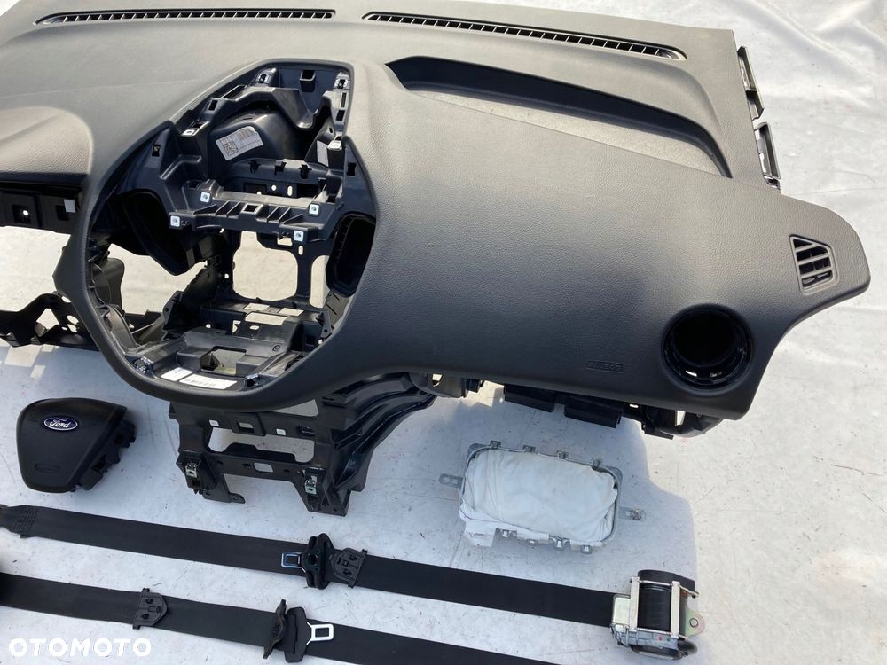 ford courier tourneo deska kokpit konsola poduszki - 6