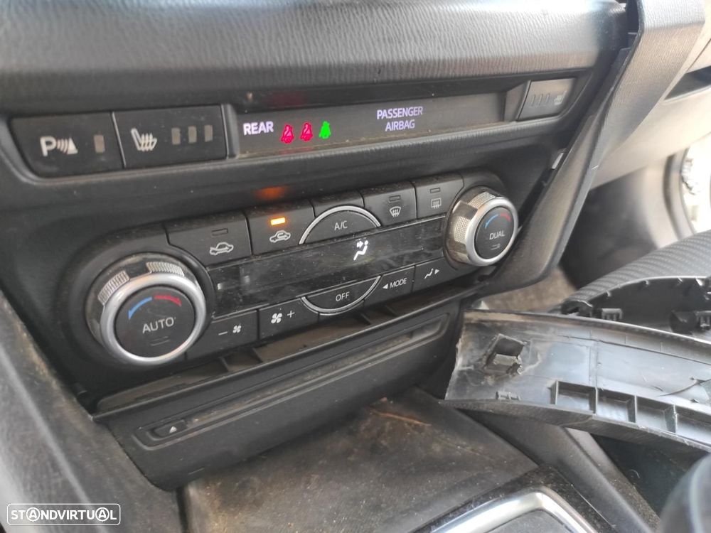 COMANDO CLIMATIZADOR MAZDA 3 BERLINA SEDÁN BMBN - 1