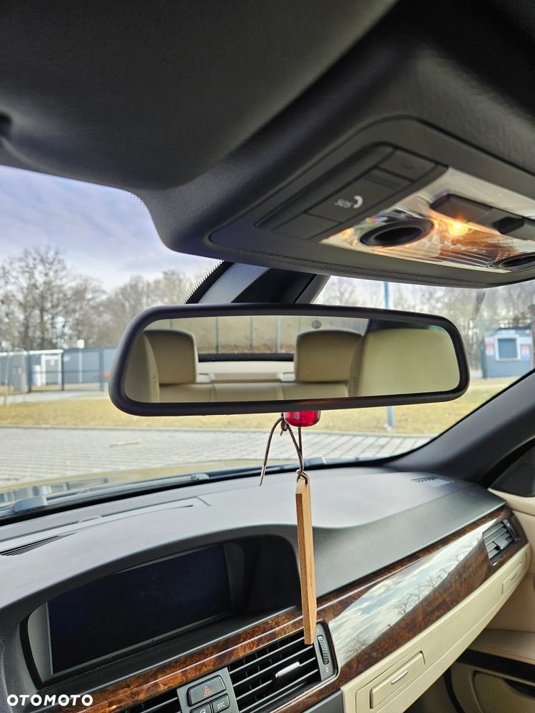 BMW Seria 3 335i - 19