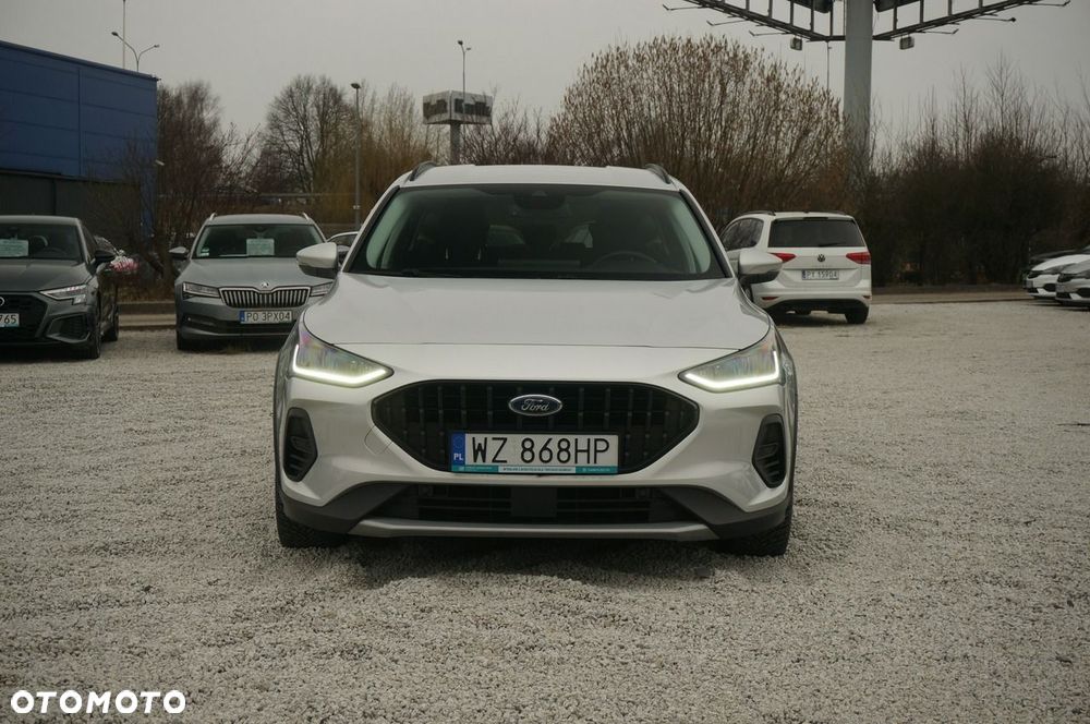 Ford Focus 2024 photo 3