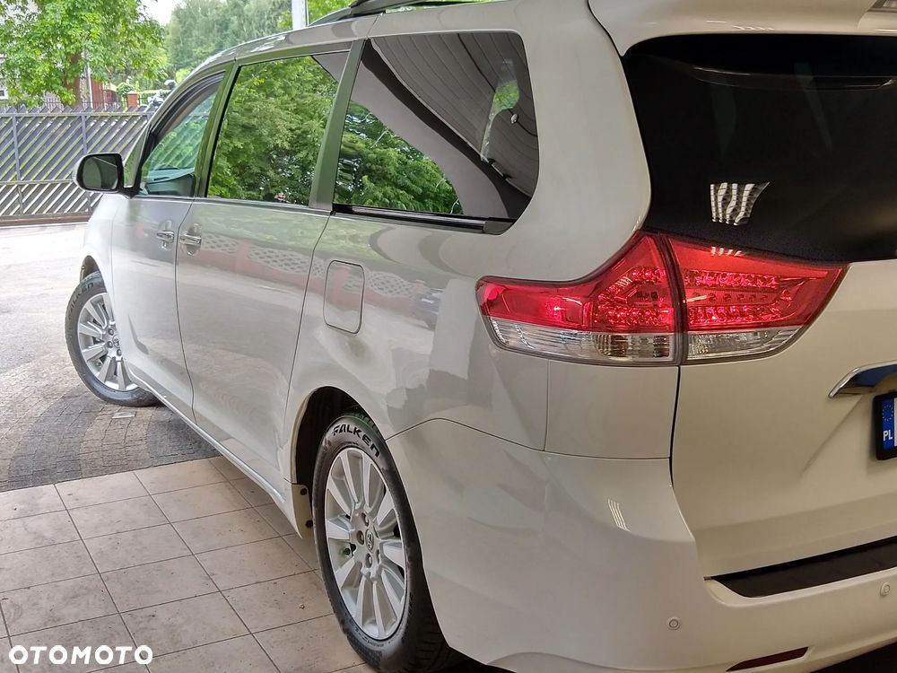 Toyota Sienna 3.5 V6 Limited AWD - 4