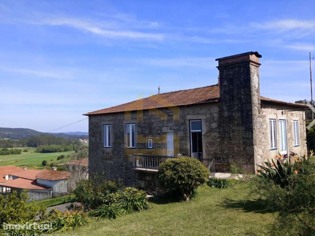 Moradia Rústica em Pedra T4 com Terreno - Póvoa de Varzim - Grande imagem: 2/50