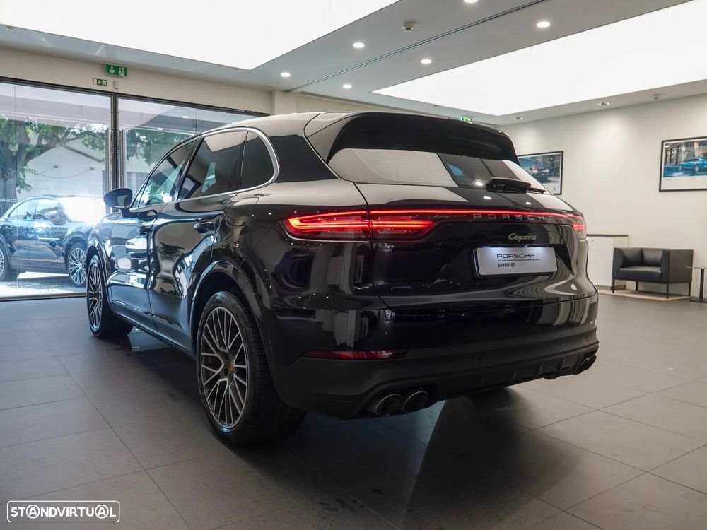 Porsche Cayenne - 3