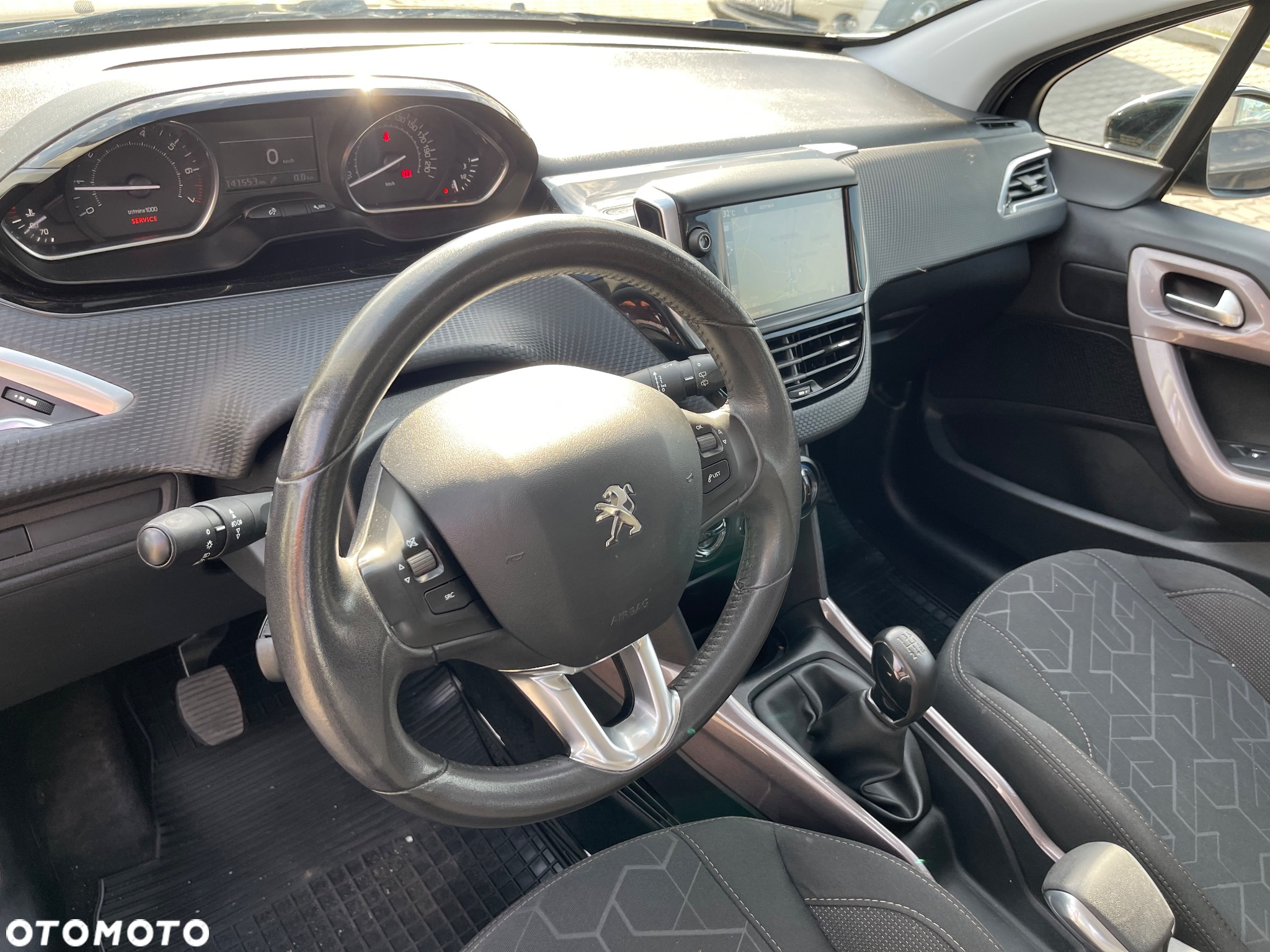 Peugeot 2008 - 19