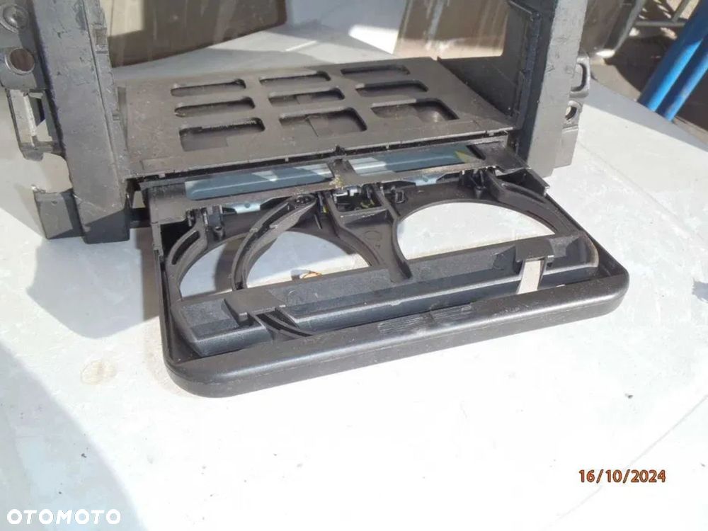 uchwyt ramka na napoje cupholder gplf IV 4 mk4 VW VOLKSWAGEN - 1