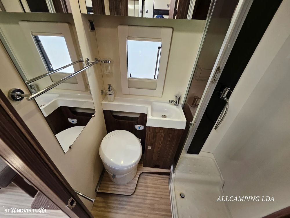 Benimar Tessoro 442 5 Lugares - 43