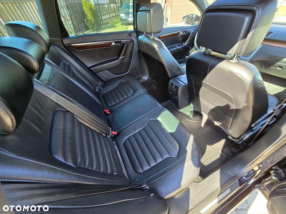 Volkswagen Passat - 30