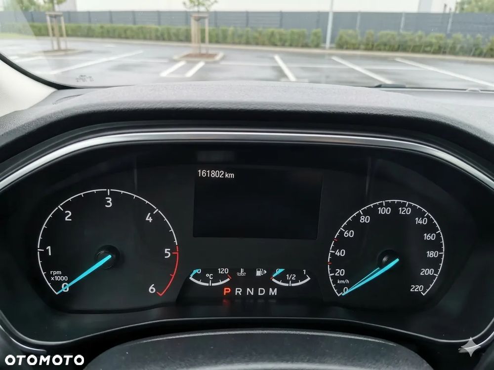 Ford Tourneo Connect - 8