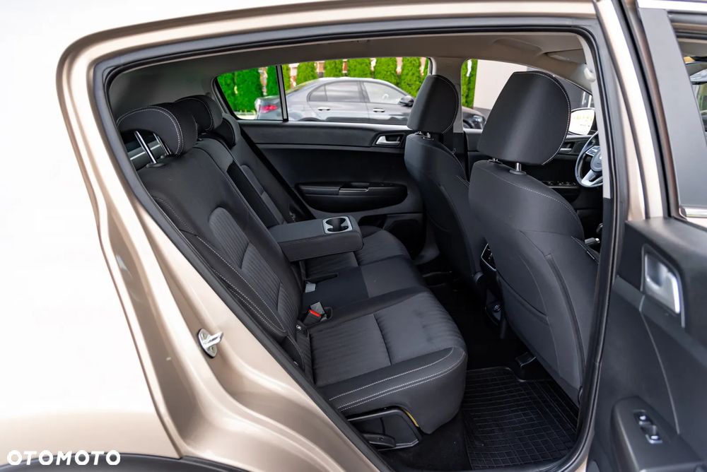 Kia Sportage 1.6 GDI 2WD ISG Vision - 23