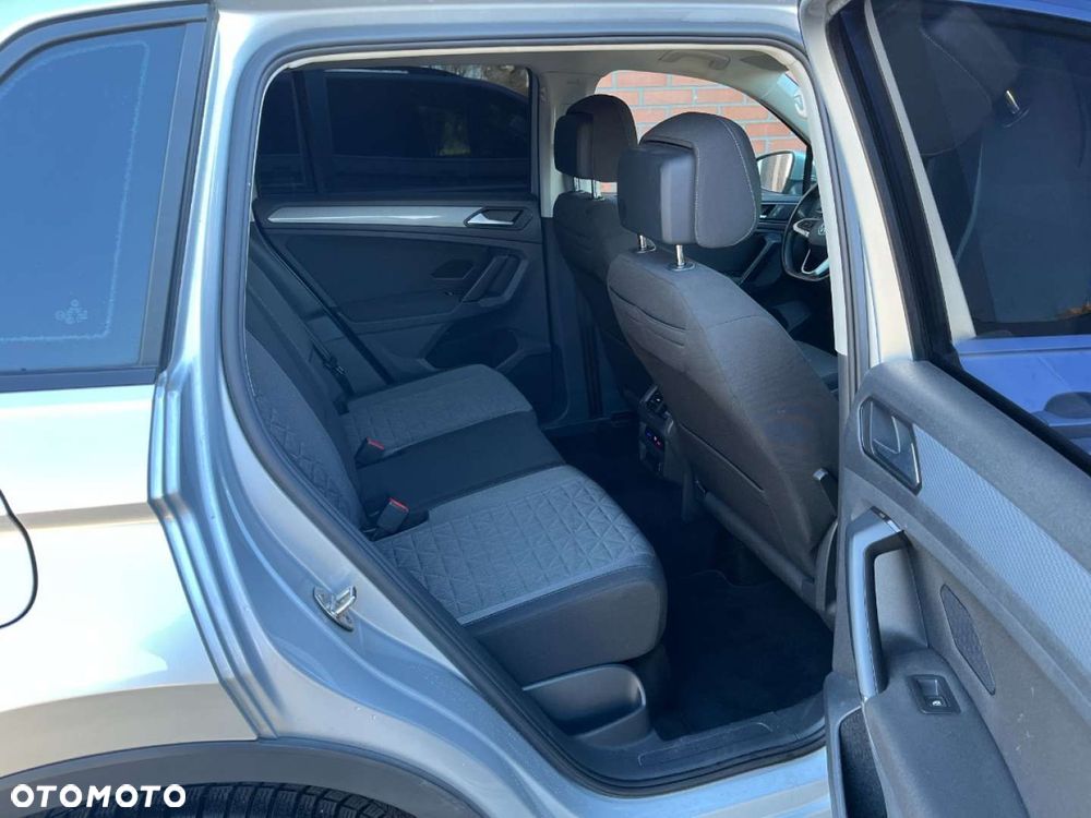 Volkswagen Tiguan 2.0 TDI SCR Elegance DSG - 15