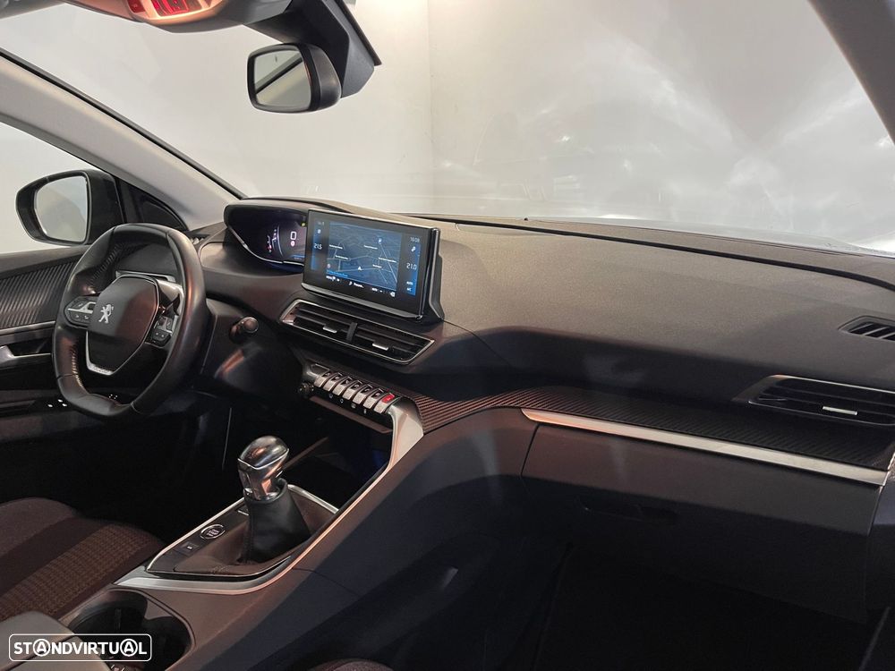 Peugeot 3008 1.5 BlueHDi Style - 4