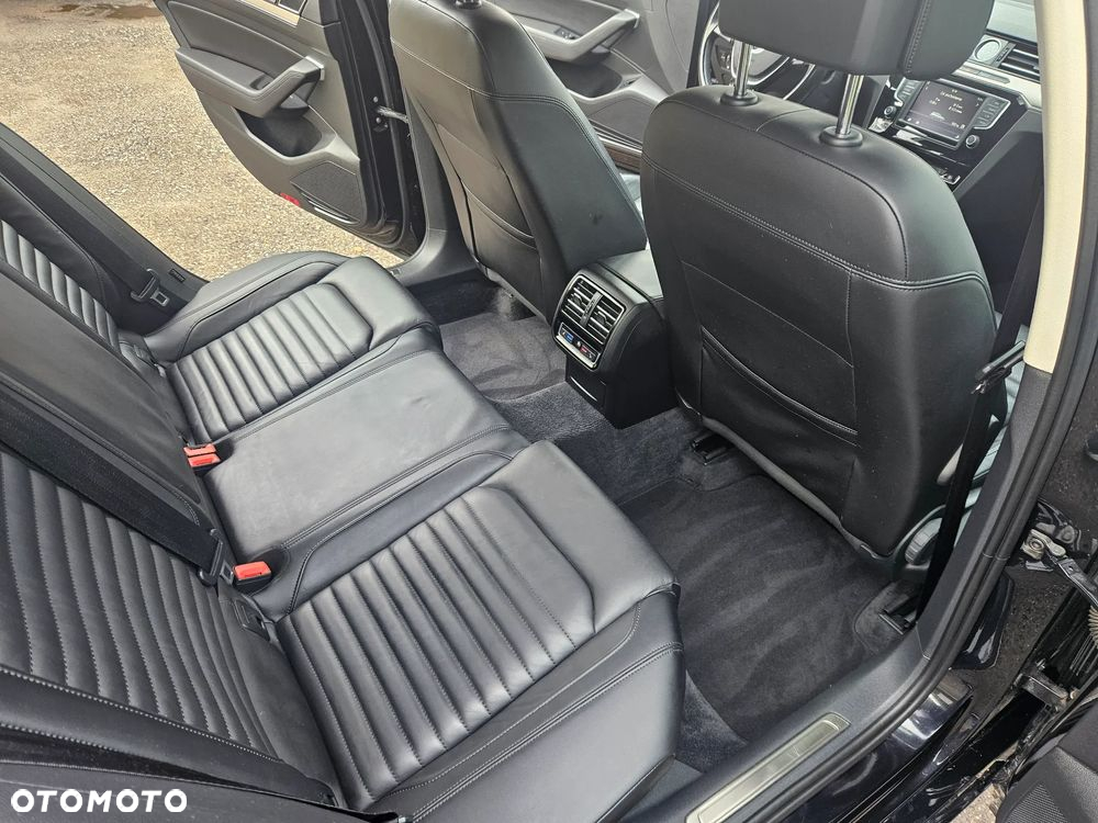 Volkswagen Passat 2.0 TDI BMT Highline DSG7 - 11