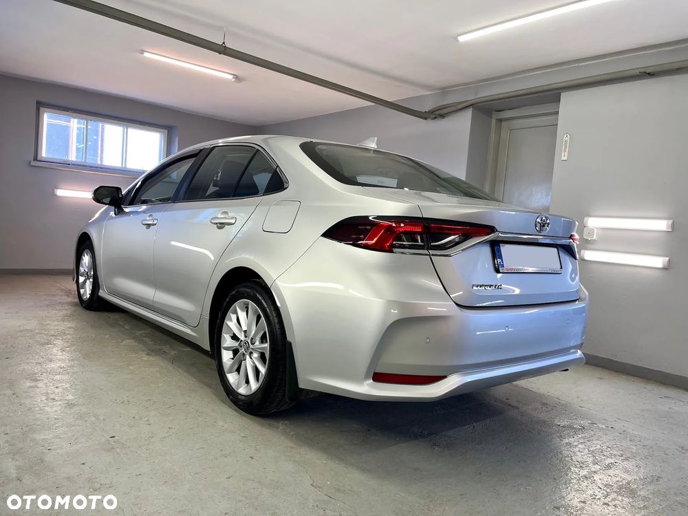 Toyota Corolla 1.6 Comfort - 3