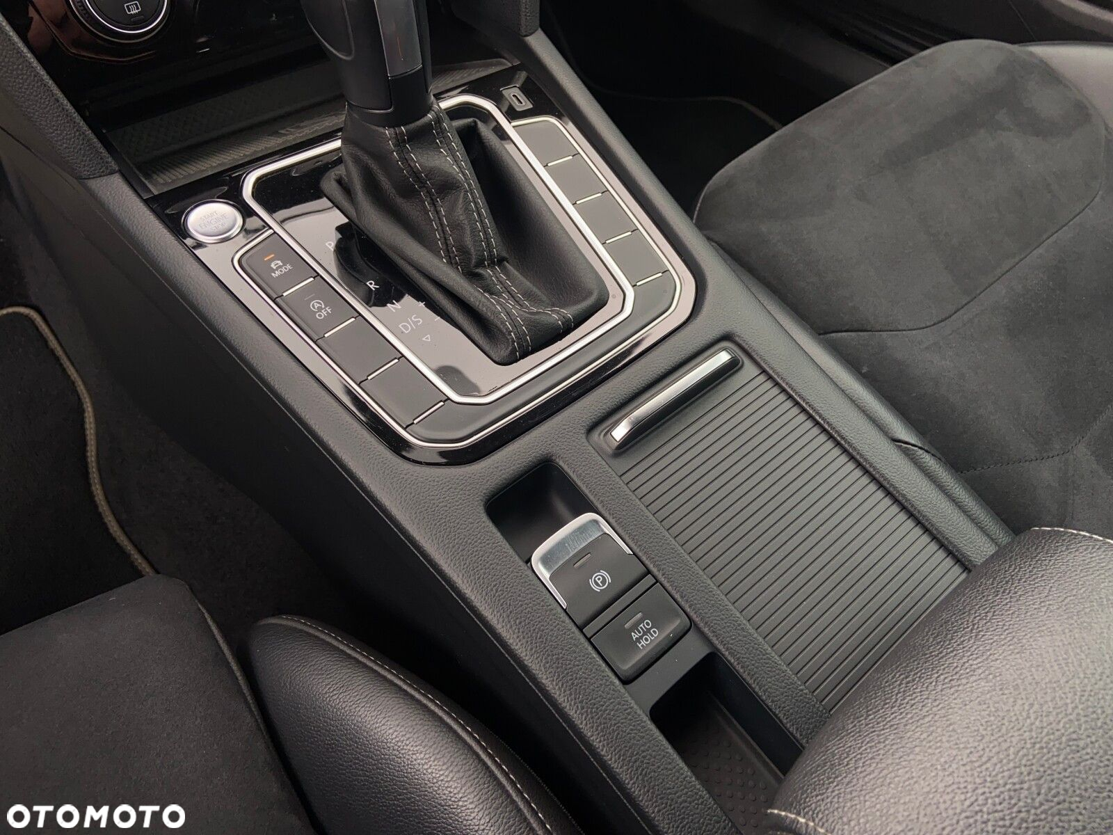 Volkswagen Arteon 2.0 TSI R-Line DSG - 30