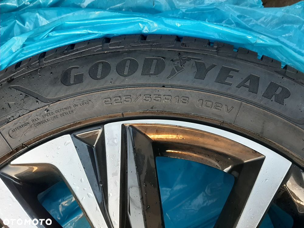 NOWE Felgi koła zima 18 Lexus LBX 5x114,3 Toyota Yaris Cross - 8