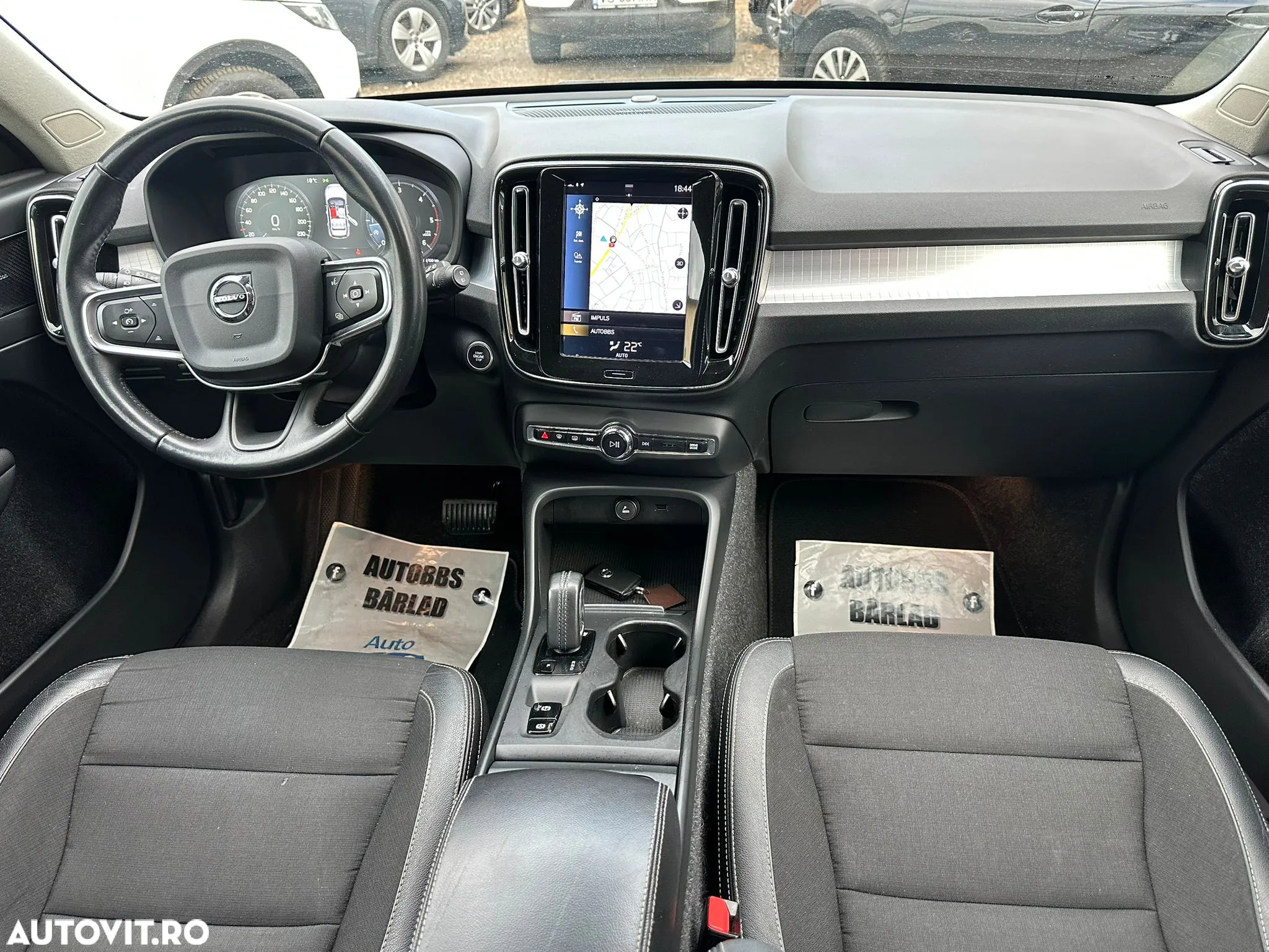 Volvo XC 40 D3 Momentum - 5