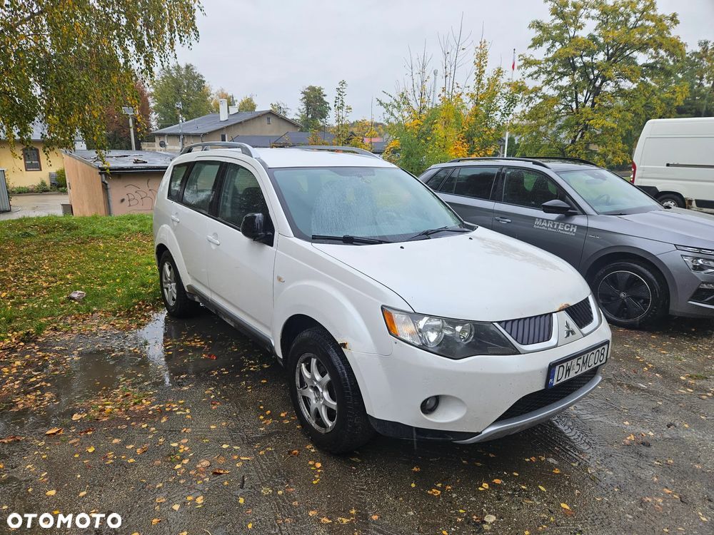 Mitsubishi Outlander 2.0 DID Intense - 31