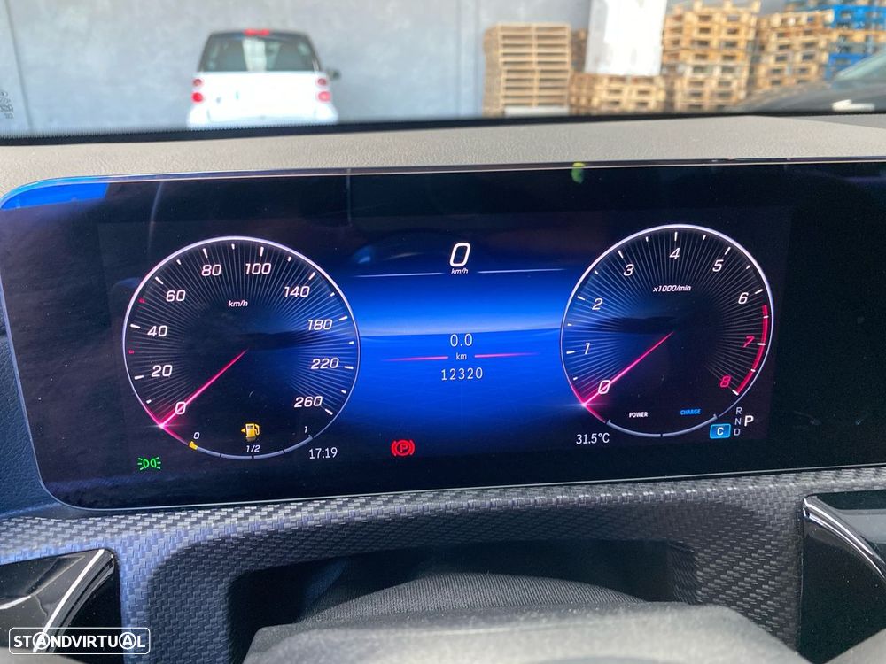 Mercedes-Benz A 200 Standard - 22