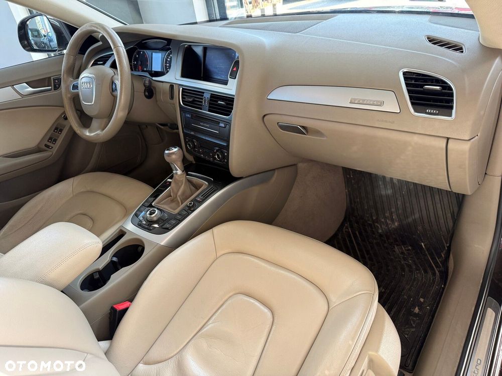 Audi A4 Allroad - 17