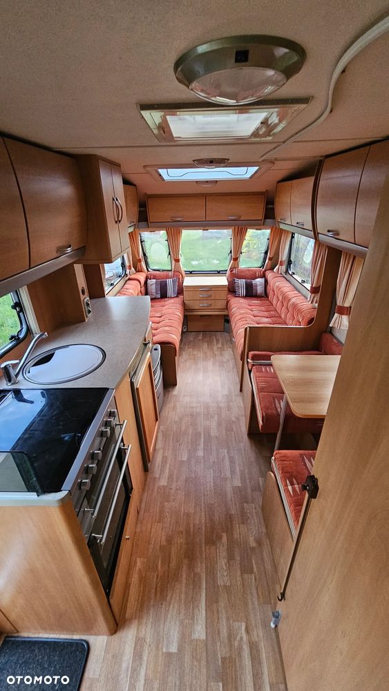 SWIFT Charisma 560 - 7