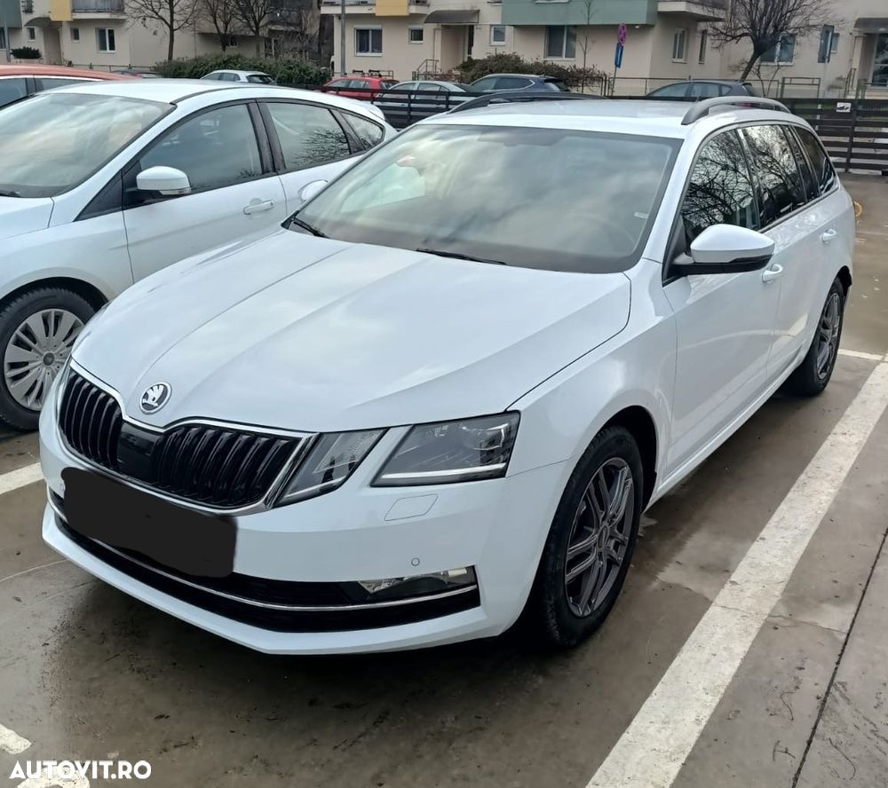 Skoda Octavia 2.0 TSI DSG Style - 4