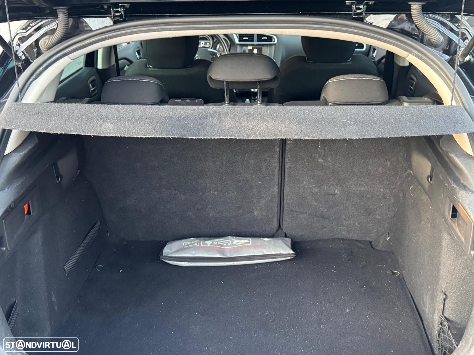 Citroën C4 1.6 BlueHDi Feel - 15