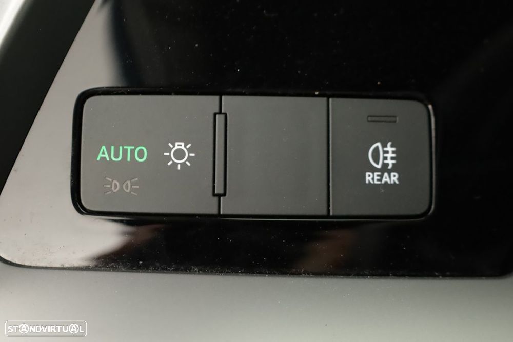 Audi A3 Sportback 30 TFSI Advanced - 19