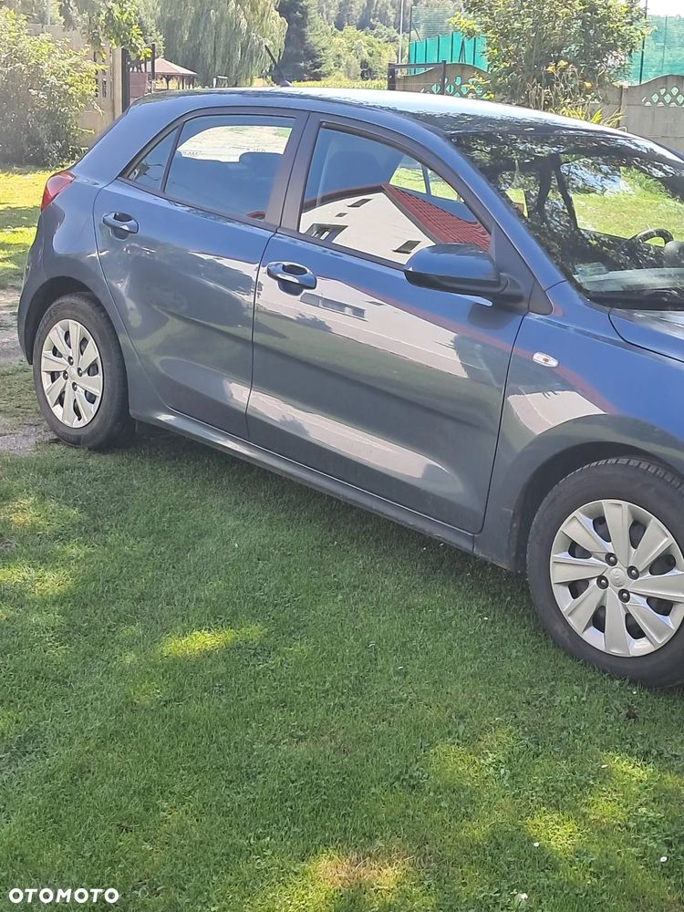 Kia Rio 1.2 M - 4