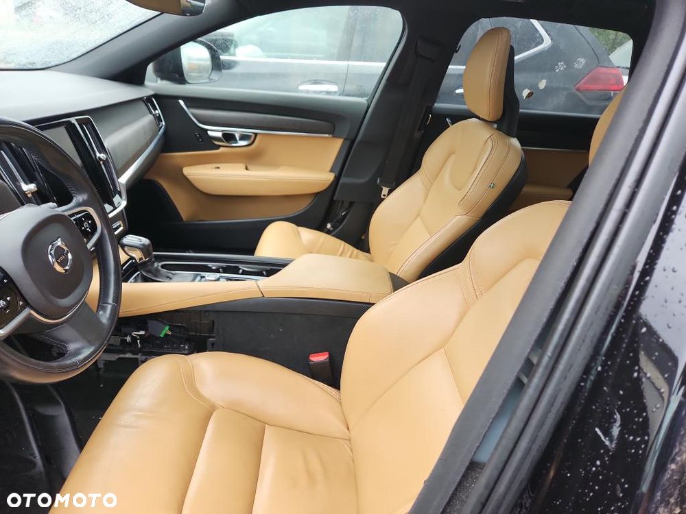 Volvo V90 - 28