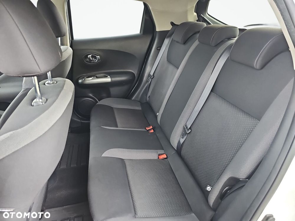 Nissan Juke 1.6 N-Connecta - 26