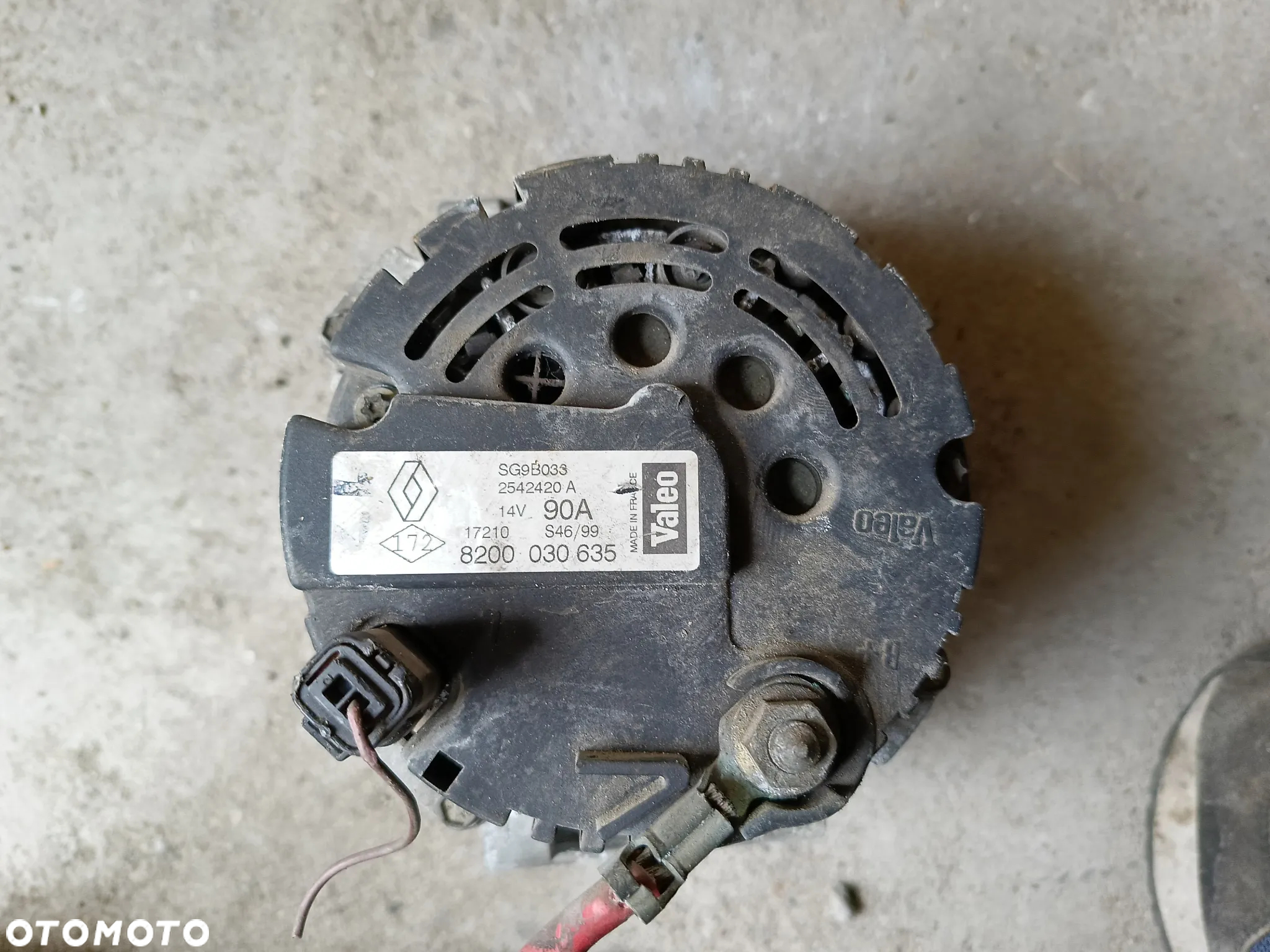 ALTERNATOR RENAULT SCENIC I LIFT 8200030635 2.0 16V - 3