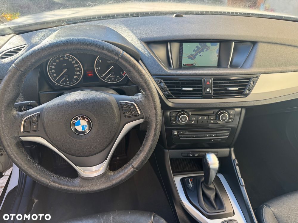 BMW X1 sDrive18i xLine - 7