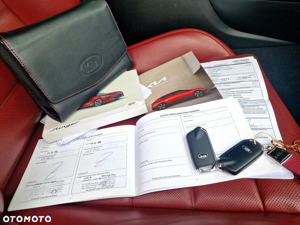 Kia Stinger 3.3 T-GDI V6 GT AWD - 37