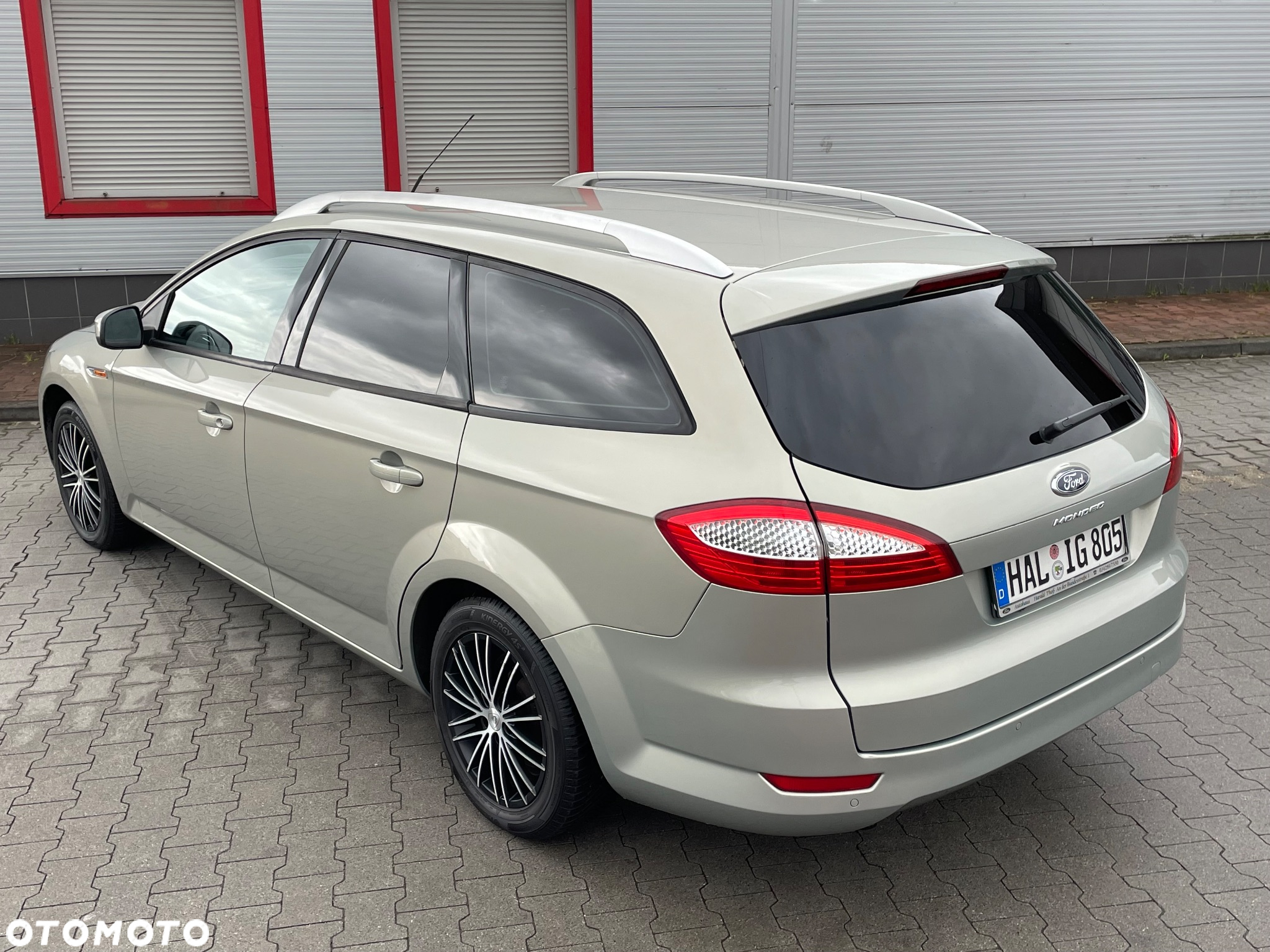 Ford Mondeo 1.6 Silver X - 10