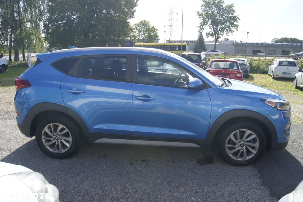 Hyundai Tucson - 8
