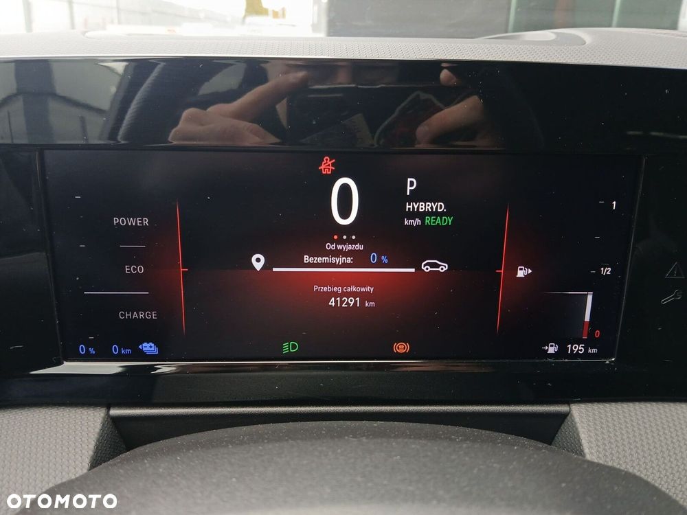 Opel Astra 1.6 T Plug-in Hybrid GS - 13