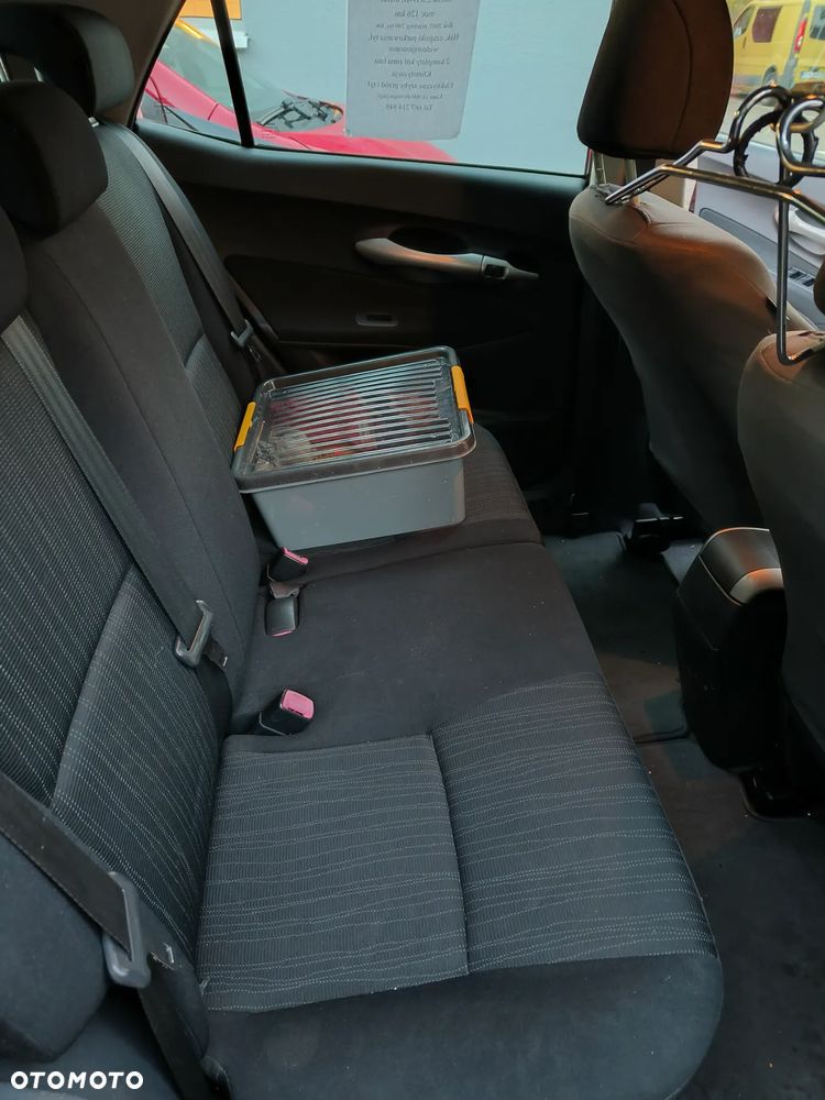 Toyota Auris - 8