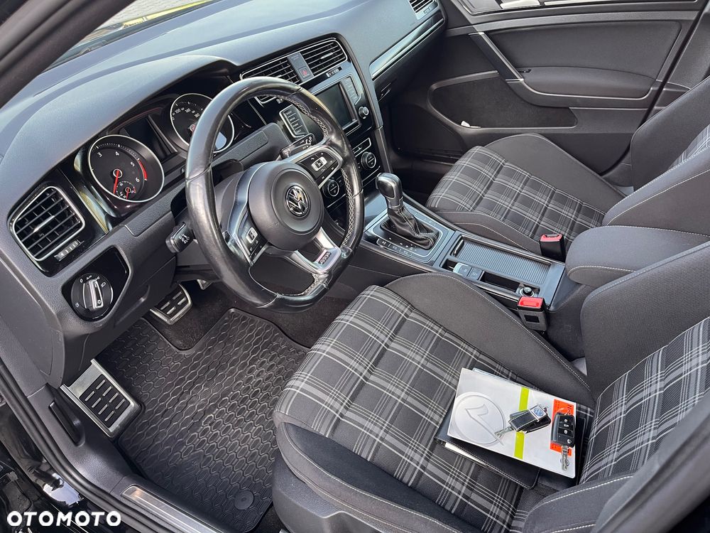 Volkswagen Golf GTD (BlueMotion Technology) DSG - 11