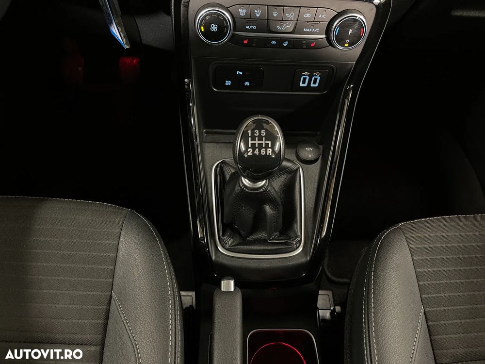 Ford EcoSport 1.0 EcoBoost Titanium - 22