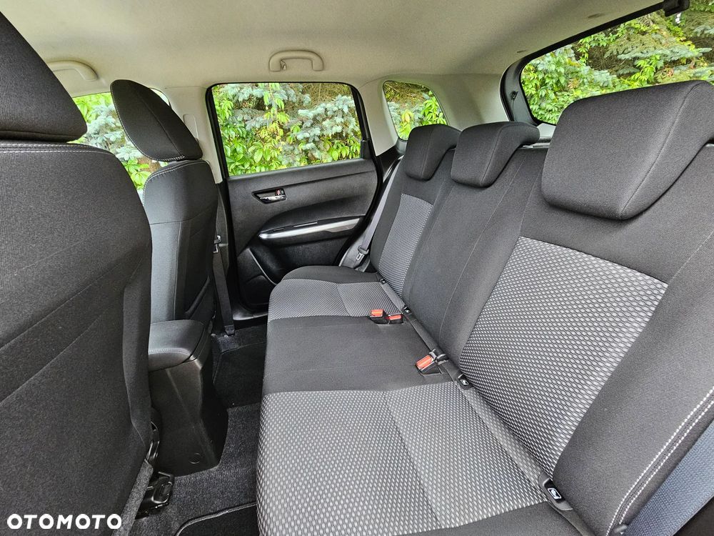 Suzuki Vitara 1.4 Boosterjet Allgrip Comfort - 35